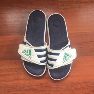 Adidas Women’s Slides in white